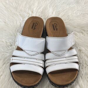 Clarks Women's White Slide Sandals  Size 7